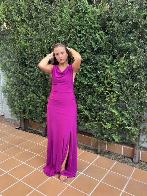 VESTIDO LISO LARGO ESCOTE DRAPEADO ESPALDA CRUZADA 5556