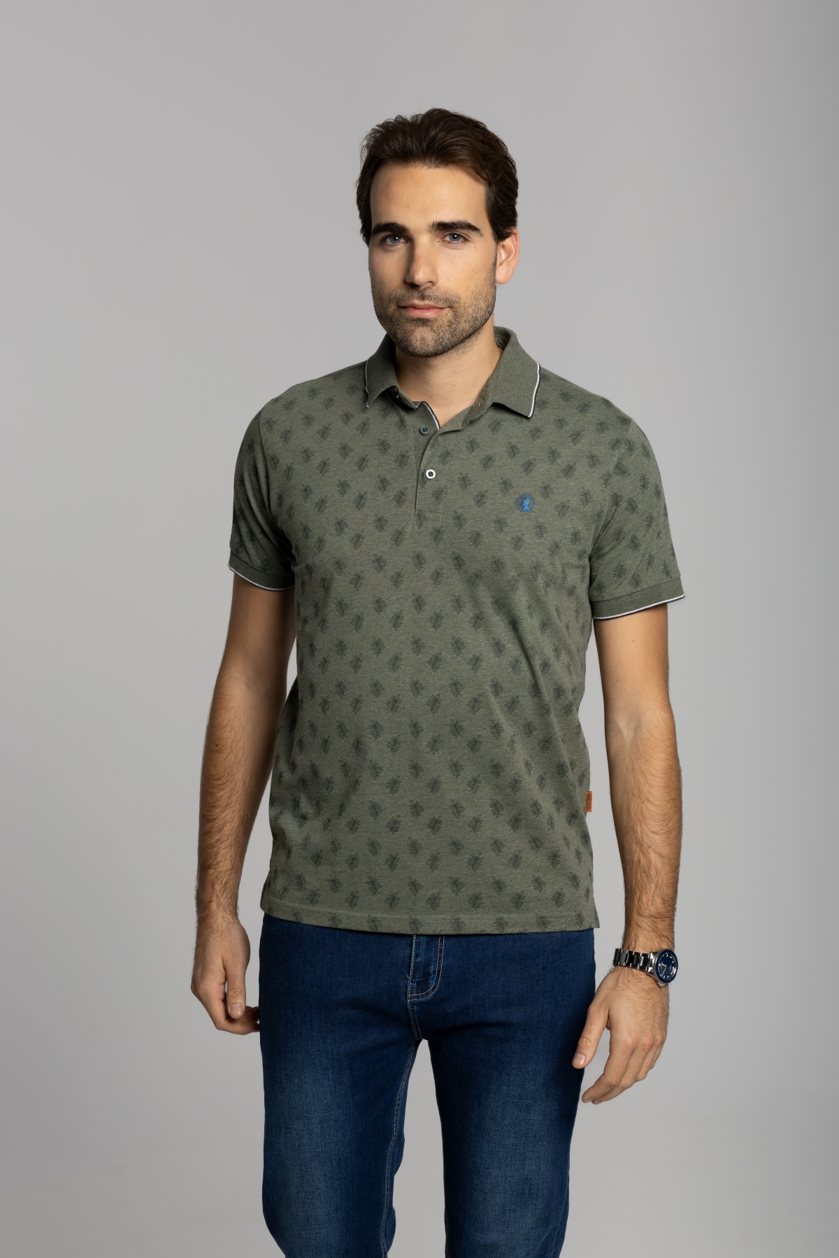 POLO ESTAMPADO RAMAS CORONEL TAPIOCA 15155