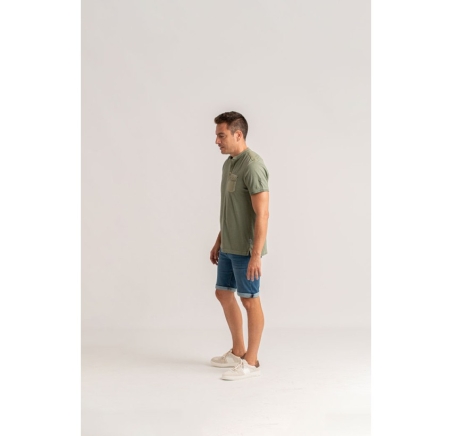 CAMISETA CUELLO MAO BOLSO PRIVATA PRI2542