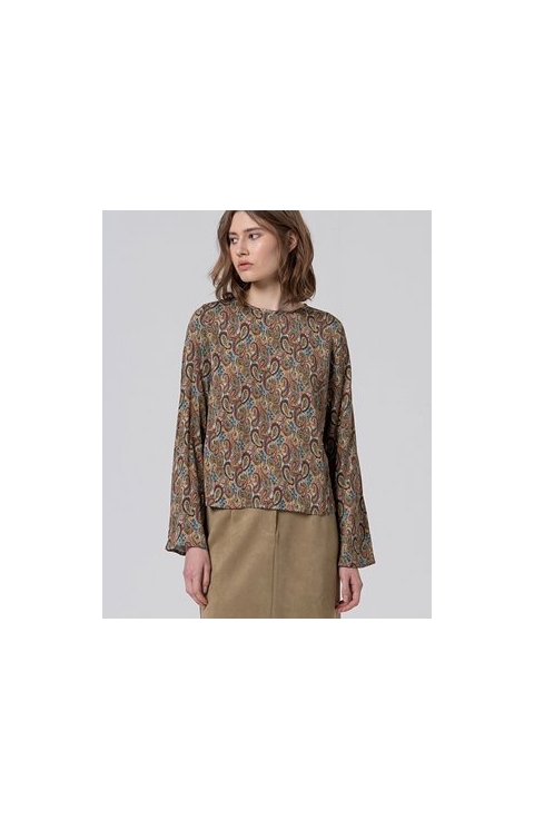 BLUSA ESTAMPADA CASMEIR CERRADA SURKANA 555LASE127