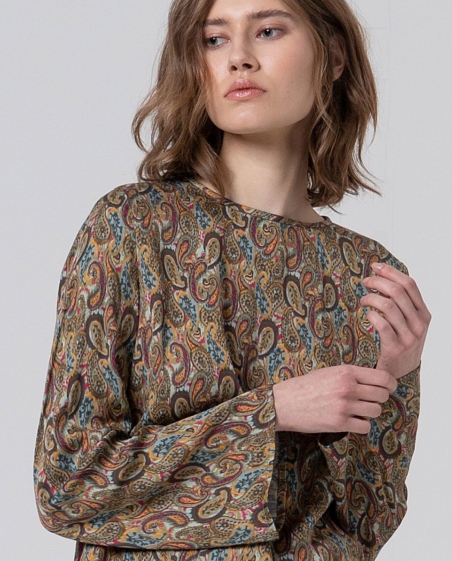 BLUSA ESTAMPADA CASMEIR CERRADA SURKANA 555LASE127