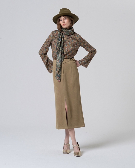 BLUSA ESTAMPADA CASMEIR CERRADA SURKANA 555LASE127