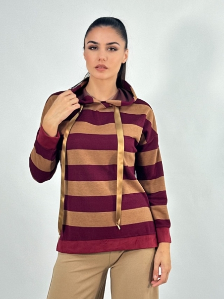 JERSEY CAPUCHA RAYAS DF604