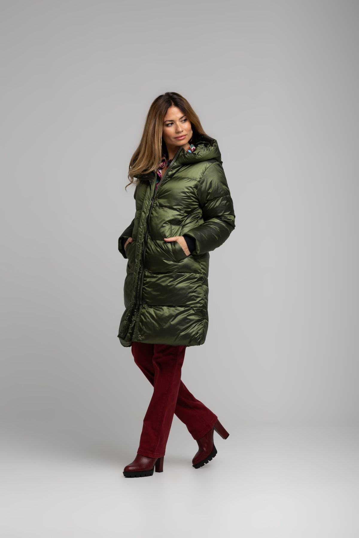 PARKA SEMILARGA BRILLO 60207ARNO