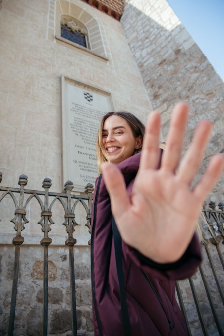 PARKA LARGA CAPUCHA ACOLCHADA MDM 39608403