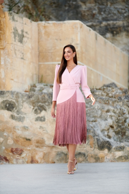 VESTIDO MANGA FRANCESA LISO FALDA FLECOS 9622