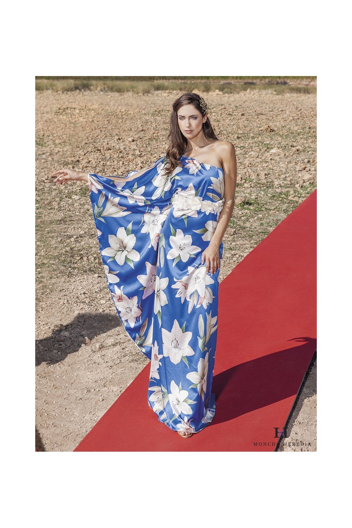 VESTIDO MANGA CAPA LARGO ESTAMPADO MONCHO...