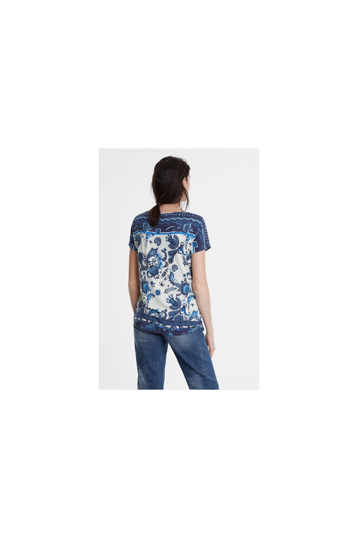 Camiseta Desigual Mujer Ts_no Límite 18SWTKIL - VertSport