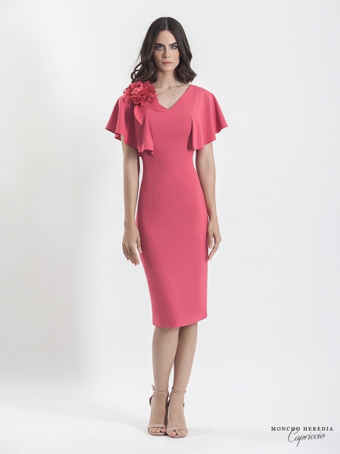 VESTIDO MANGA VOLANTE LISO MONCHO HEREDIA 1020