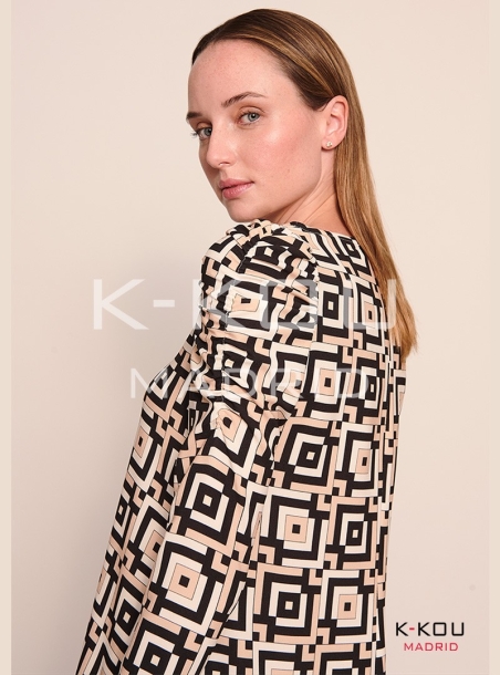 VESTIDO MANGA LARGA ABULLONADA GEOMETRICO COLMAR