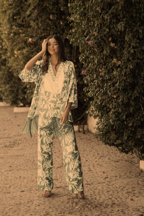 TRAJE PANTALON Y KAFTAN ESTAMPADO FLECOS 323018