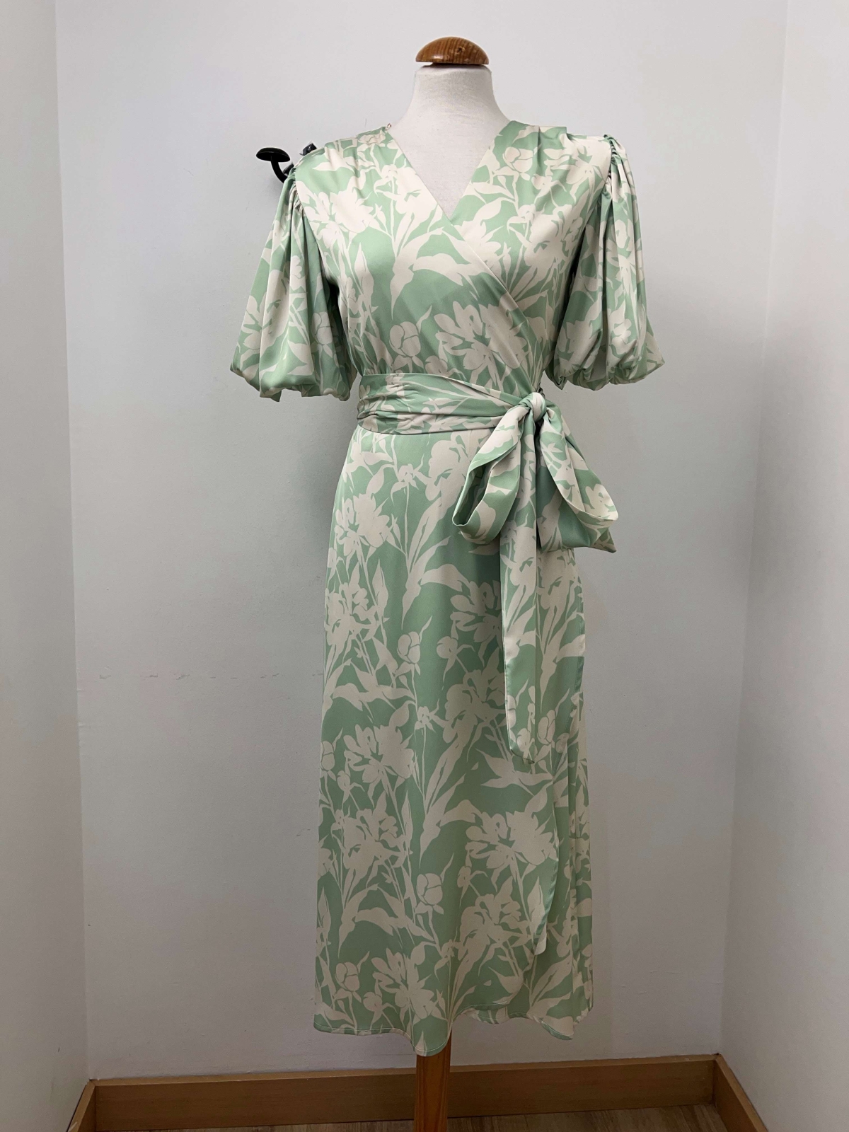 VESTIDO ESTAMPADO MANGA CORTA ABULLONADA 623053