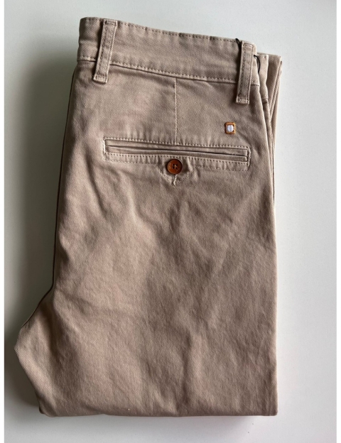 PANTALON HOMBRE CHINO GRANULADO YELLOW SKIN 112145 2