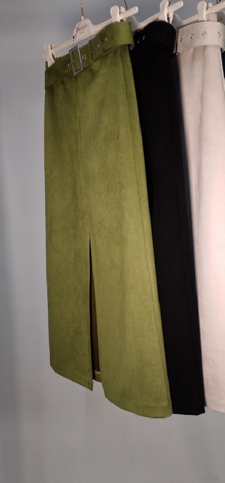 FALDA ANTELINA LARGA CON ABERTURA DH2235