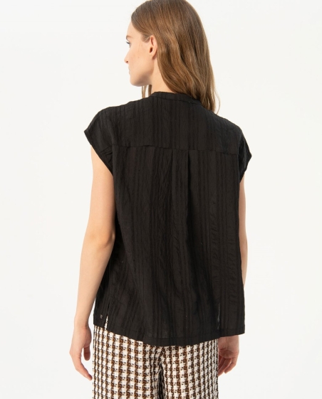 BLUSA CUELLO MAO ABIERTA SURKANA 514MATU123