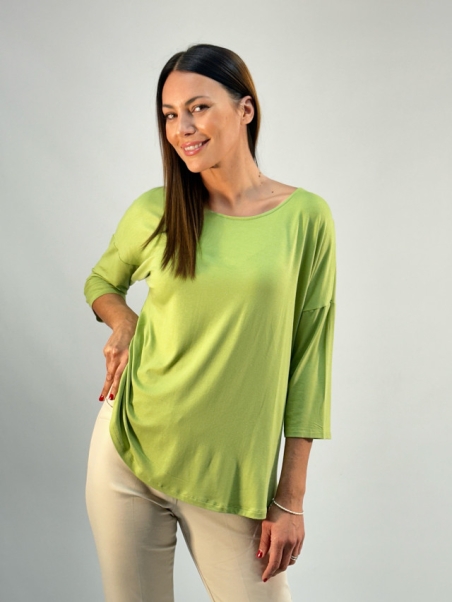 CAMISETA LISA MANGA CORTA ADORNO EN LA ESPALDA YT019/V