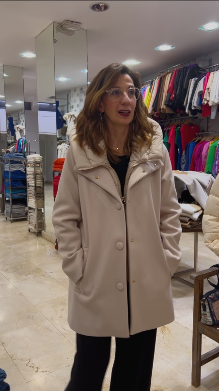 CHAQUETÓN COMBINADO CON ACOLCHADO CAPUCHA 050MARCIA