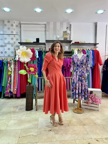 VESTIDO VUELO LISO MIDI MANGA MARTA EN BRASIL L120